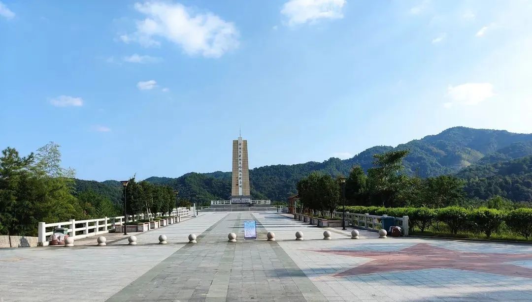 红色旅游11.jpg